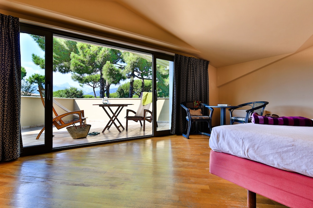 Hotel Villa Undulna 25/77
