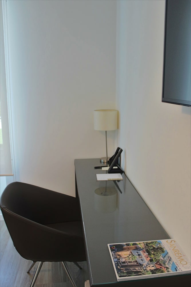 Sanremo Luxury Suites 36/50