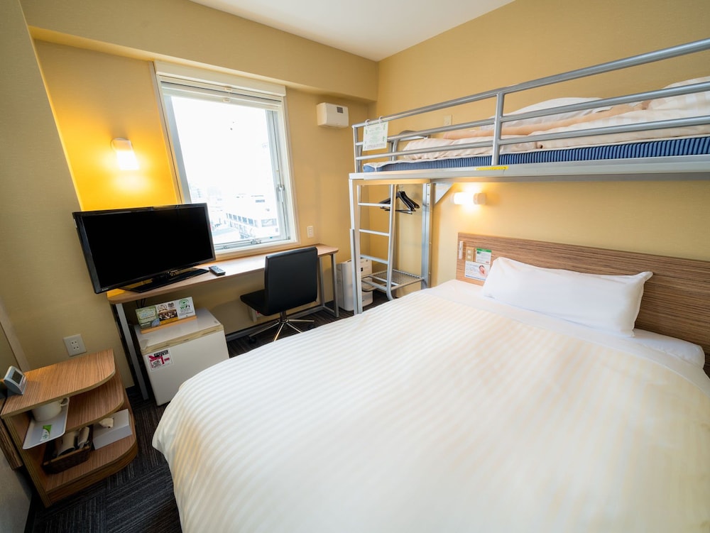 Super, Bunk Bed
