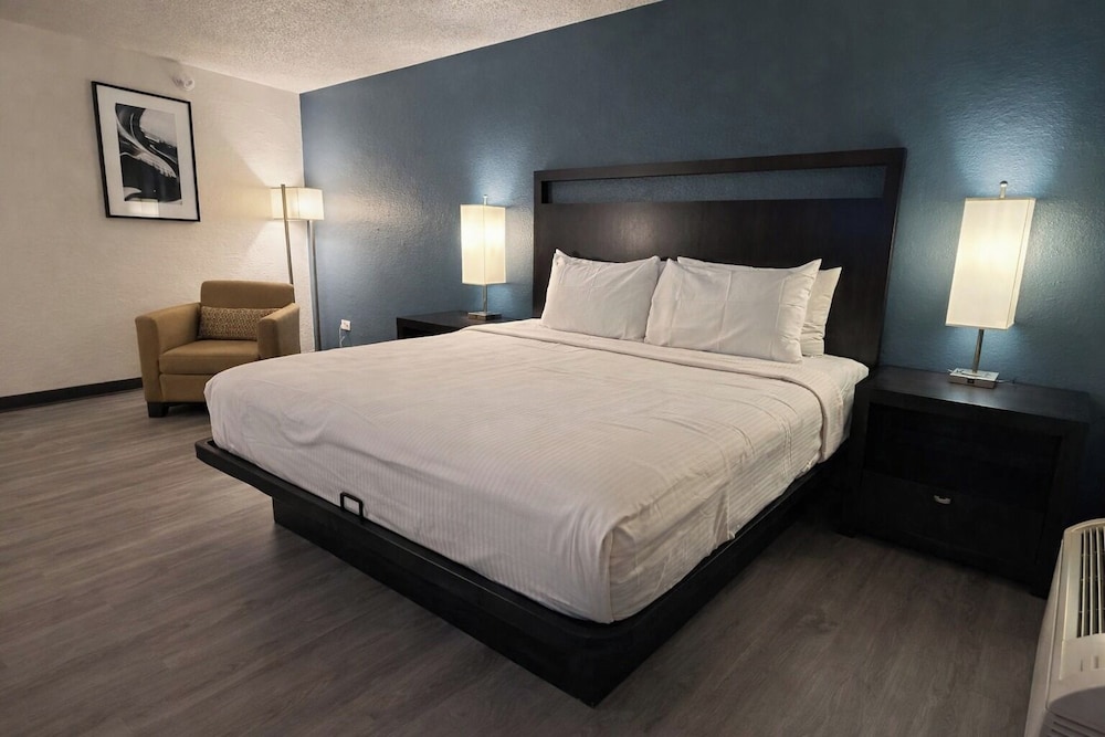 Express Inn Suites 20/58