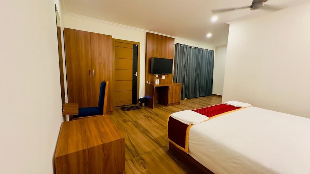BELLA VISTA RESORT 24/48