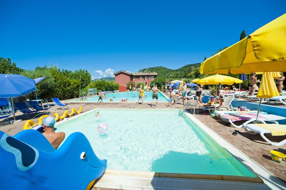 Camping Serenella 40/50