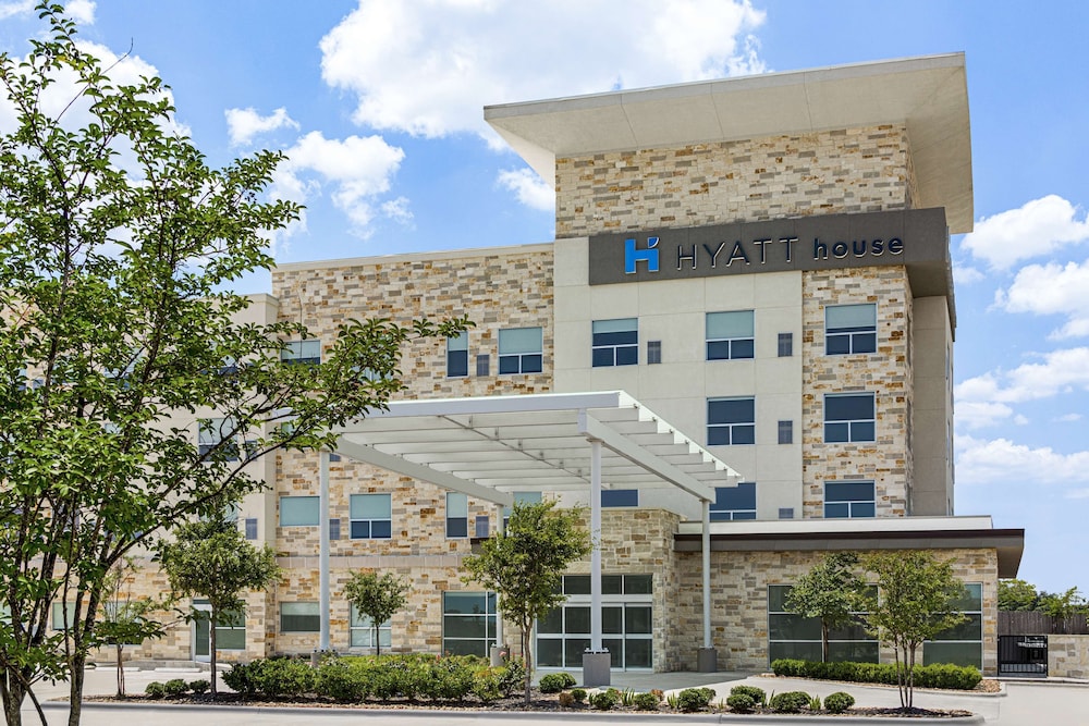 Hyatt House Bryan/College Station 1/27