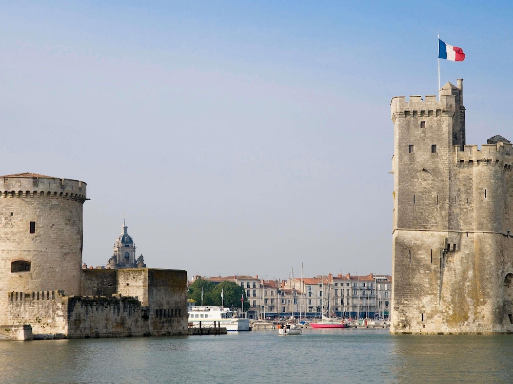 hotelF1 La Rochelle Angoulins 44/50