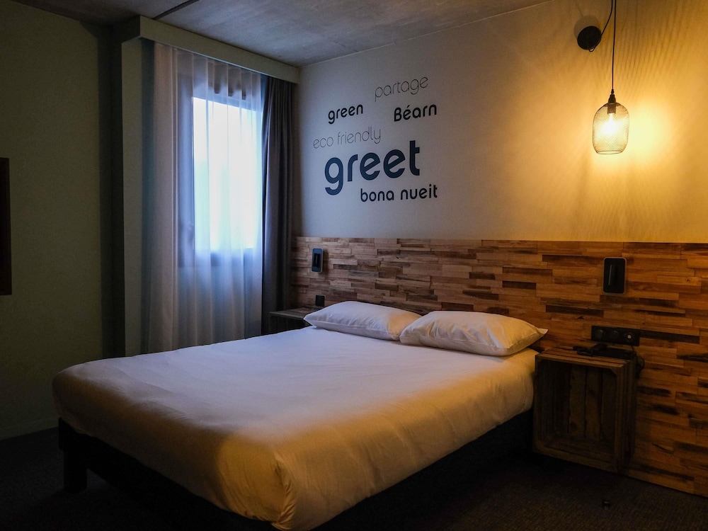 Greet hotel Orthez Bearn 14/50