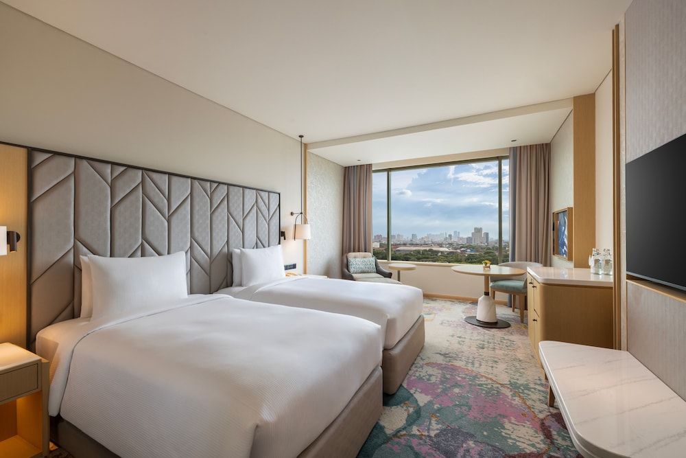 GUEST ROOM, TWIN BEDS, HIGH FLOOR