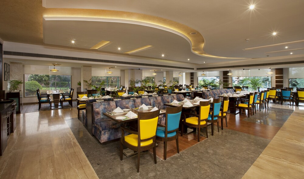 Lemon Tree Hotel Baddi 27/50