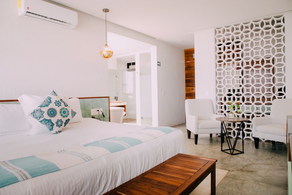 MASTER, SUITE, OCEAN VIEW, PLUNGE POOL