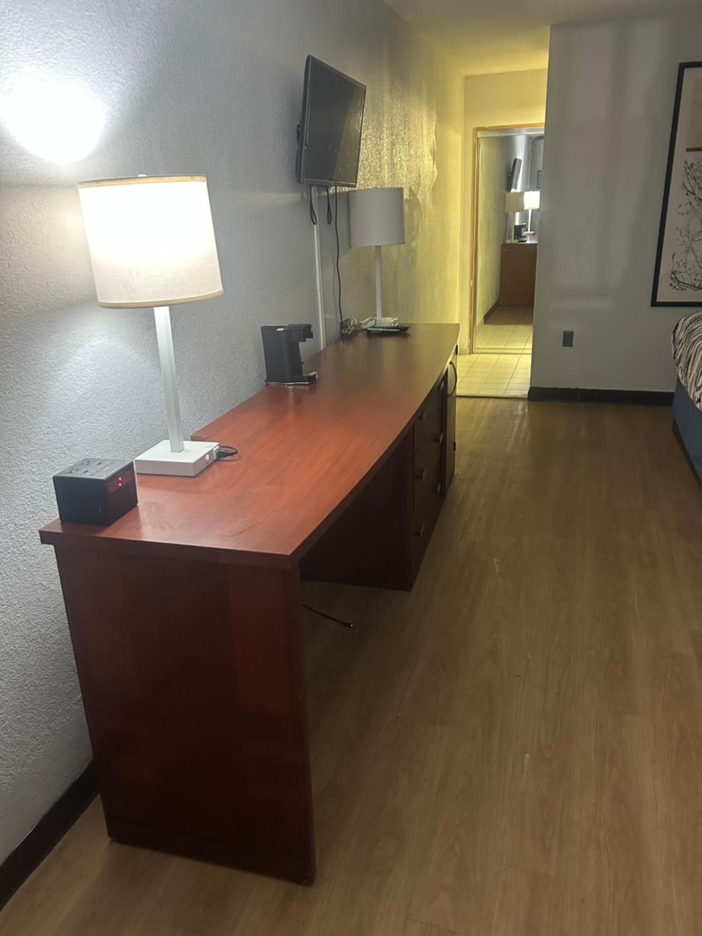 Travelodge by Wyndham Petersburg 10/14