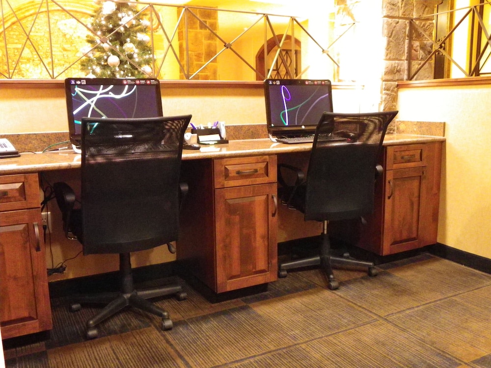 Holiday Inn Express Hotel And Suites Las Cruces North 58/76