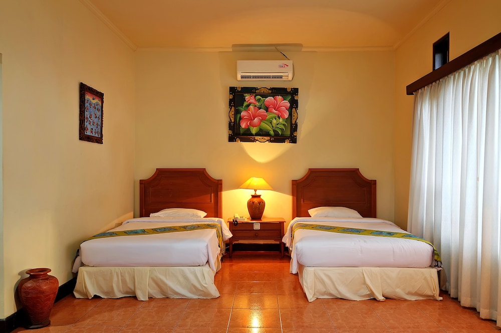 Dewi Sinta Hotel and Restaurant by ABM 14/32