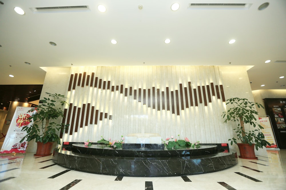 Ramada Plaza by Wyndham Chuzhou 6/43