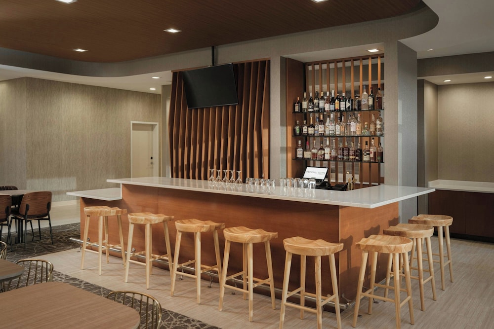 SpringHill Suites by Marriott Lexington Frankfort 14/23