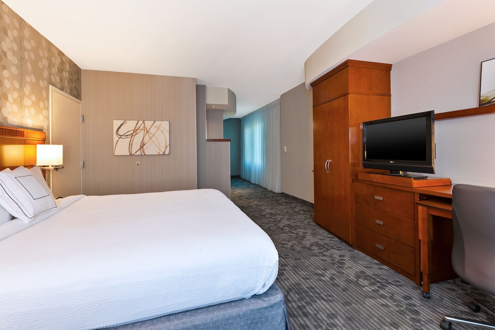 Room, Double Bed