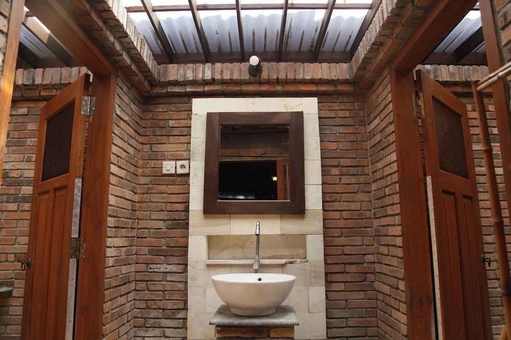 Tembi Rumah Budaya 4/50
