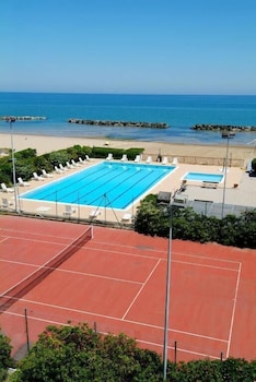 Grand Eurhotel and Residence 13/25