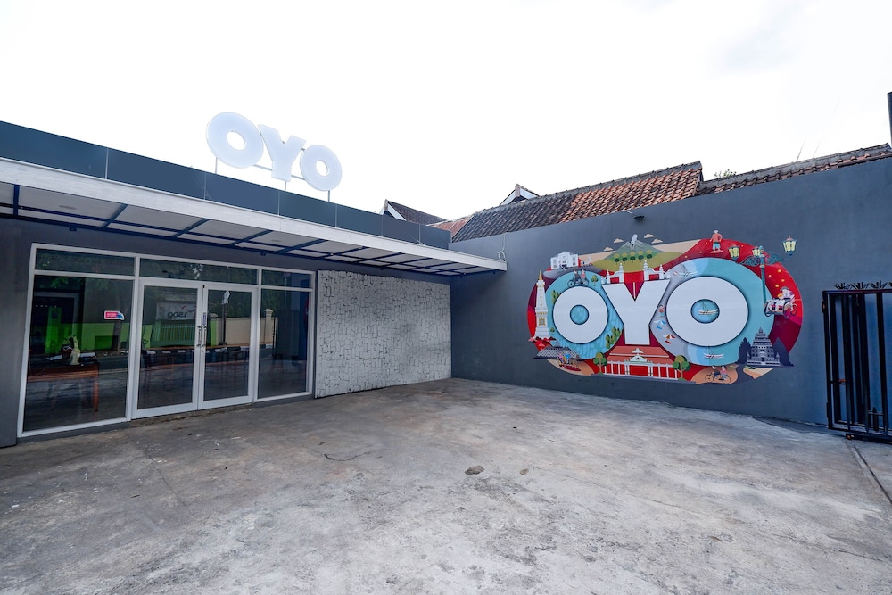 OYO 2055 Perdana Kasih 44/50