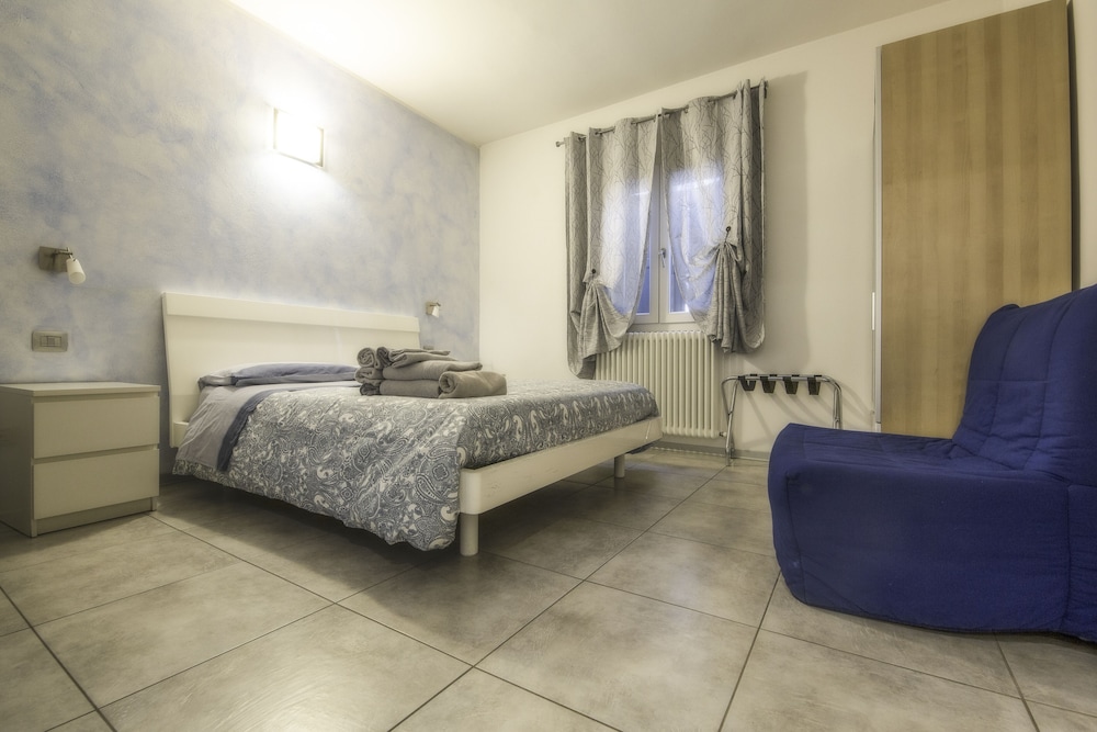 B&B Il Giardino Di Rebecca 43/89