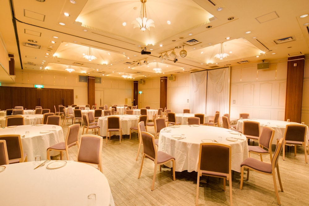 Hotel Sunroute Tochigi 43/46