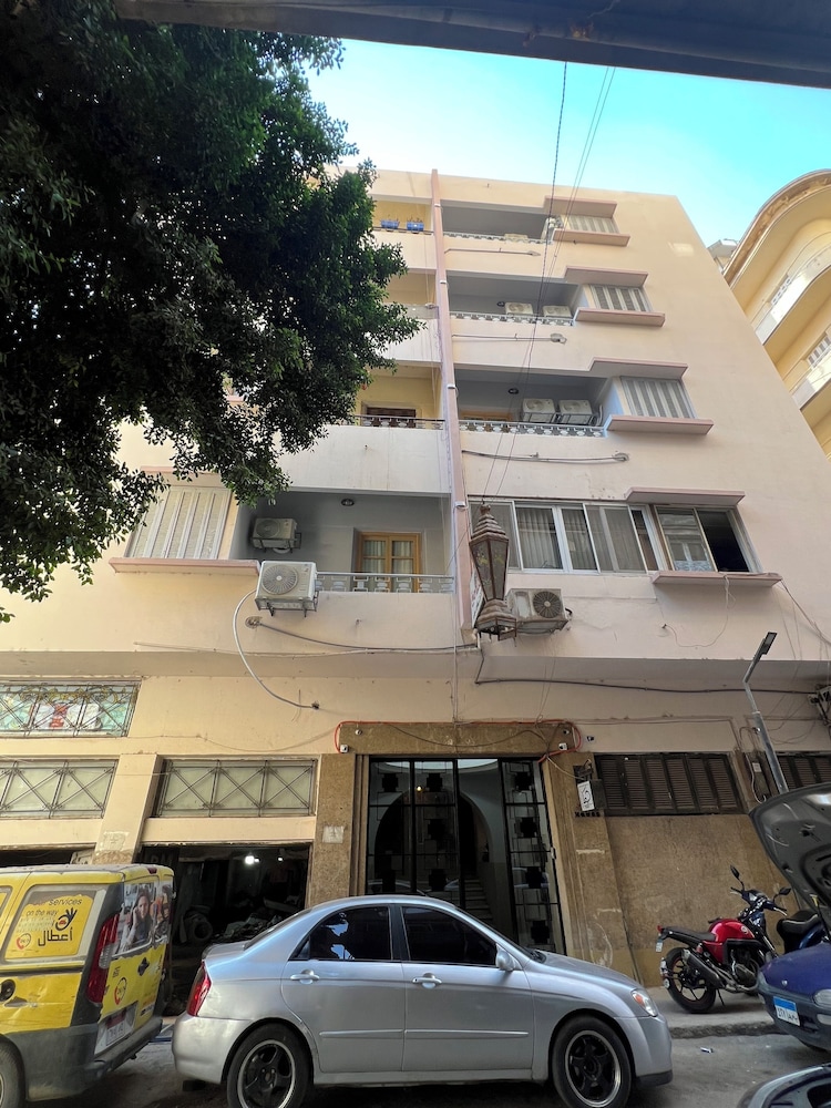 Zamalek House Hotel 3/63