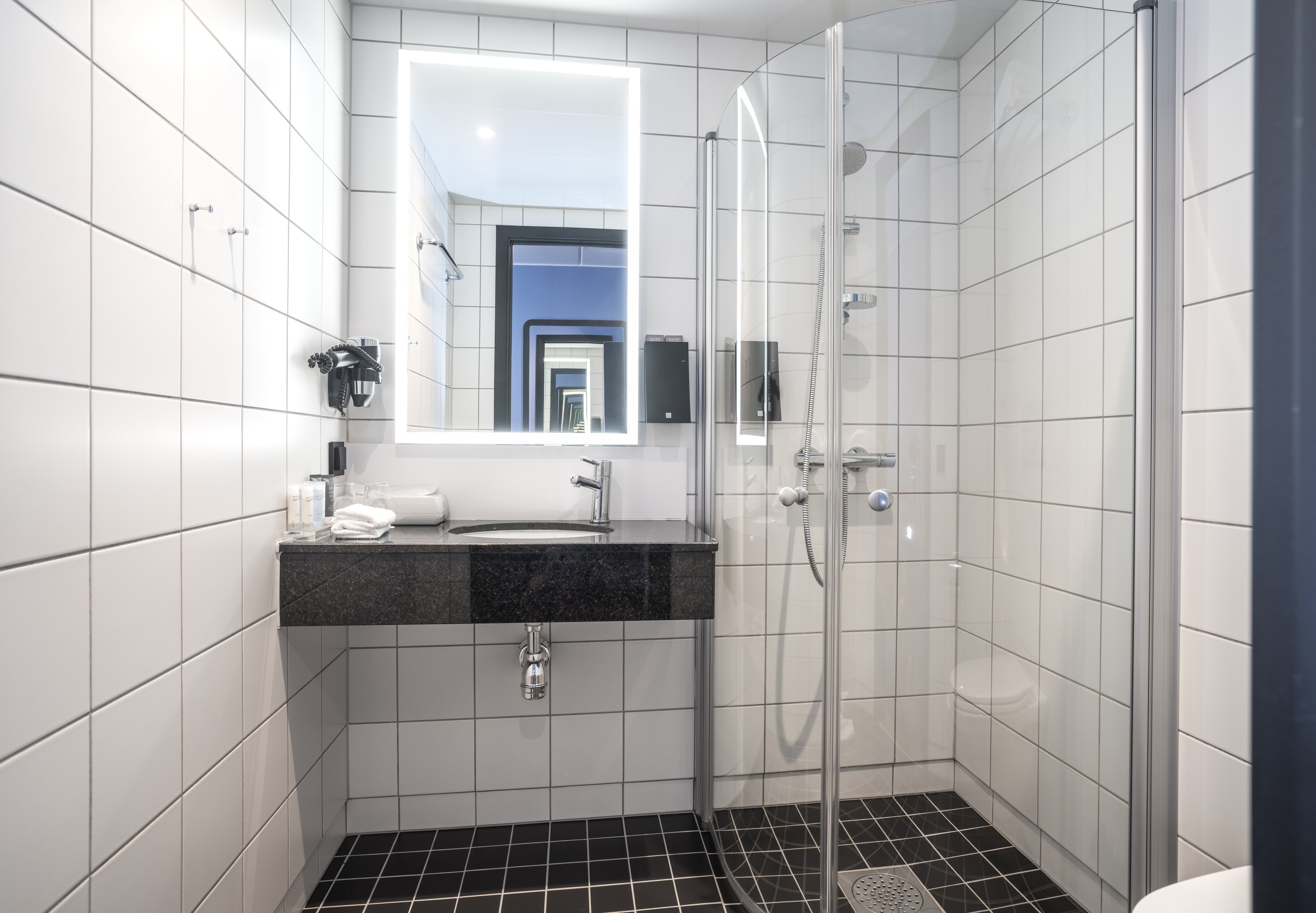 Thon Hotel Tromso 27/32