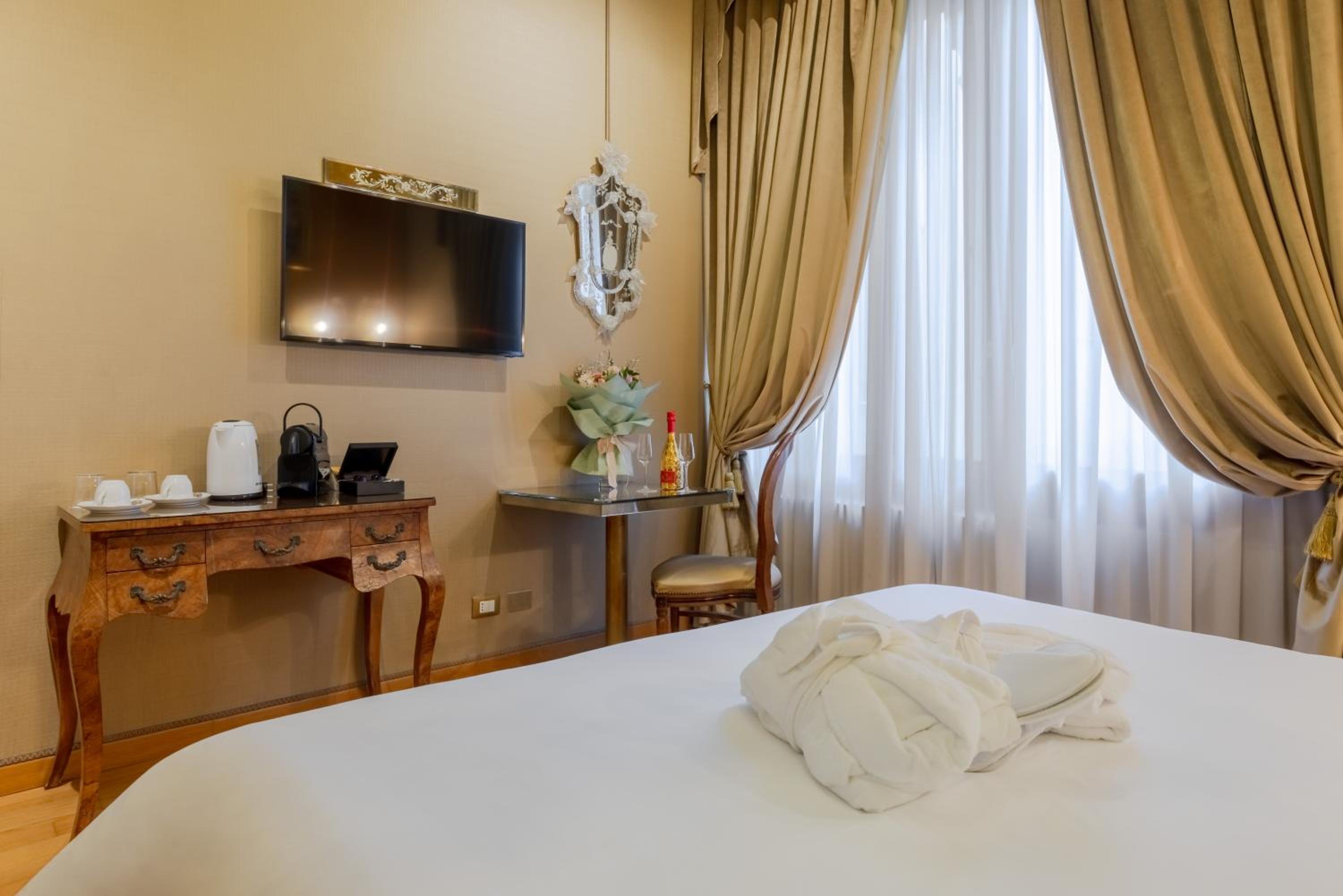 غرفة سوبيريور بسرير كوين، Ca Dell Arte Hotel 10/10
