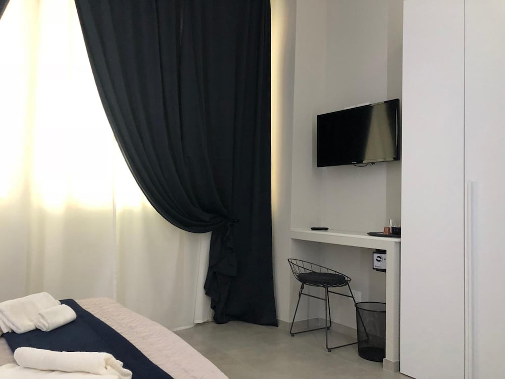 Turin Central Rooms 14/18