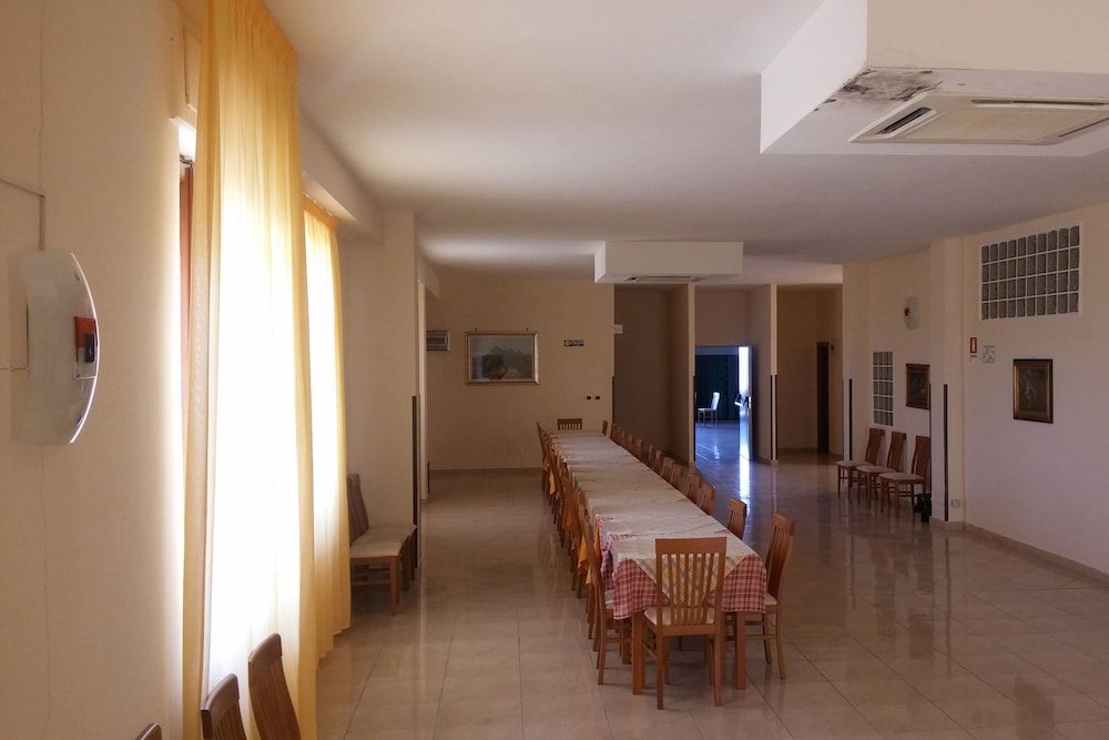 La Casa Del Pellegrino 33/47