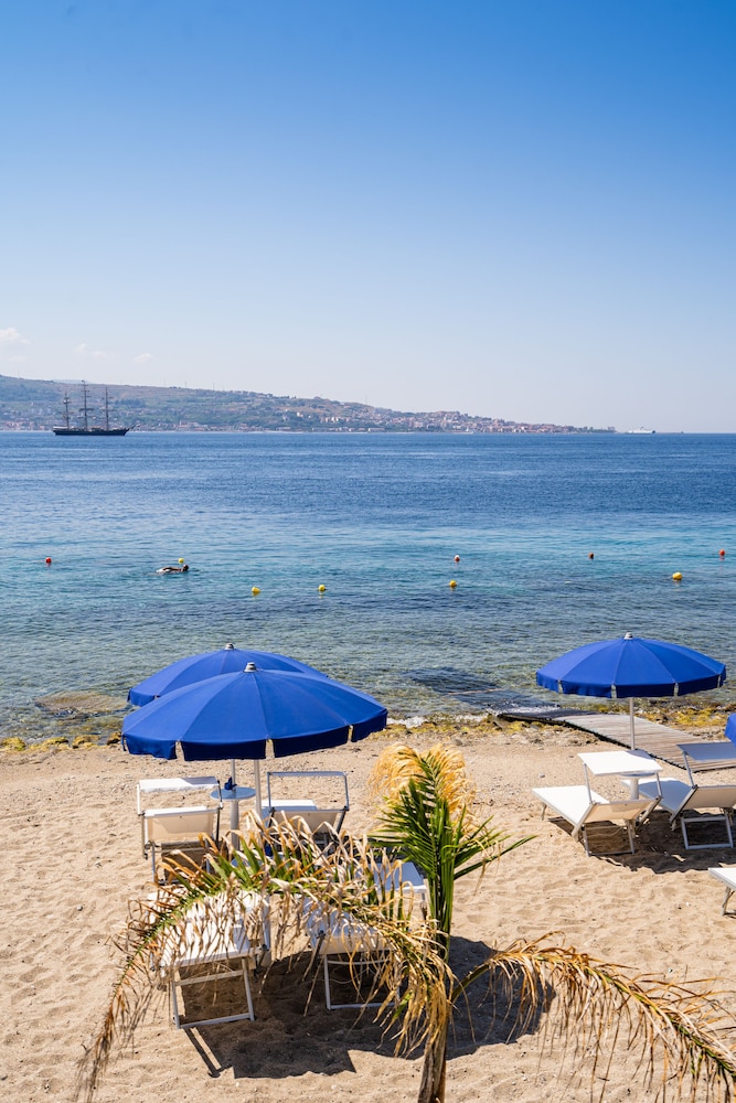 Capo Peloro Resort 30/43