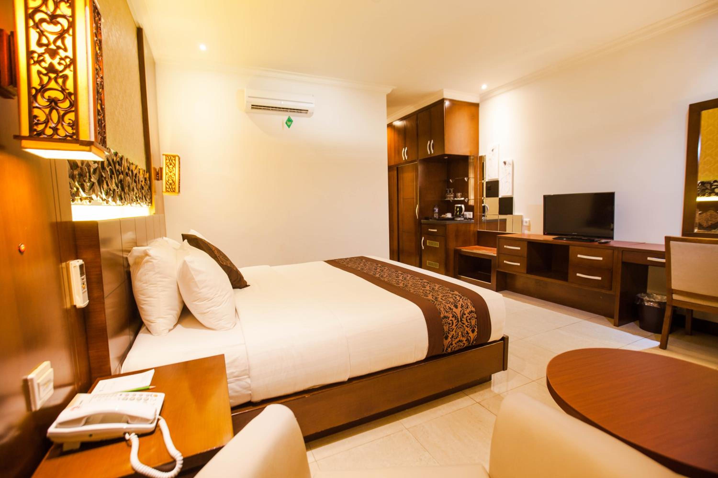 Ari Putri Hotel 14/47