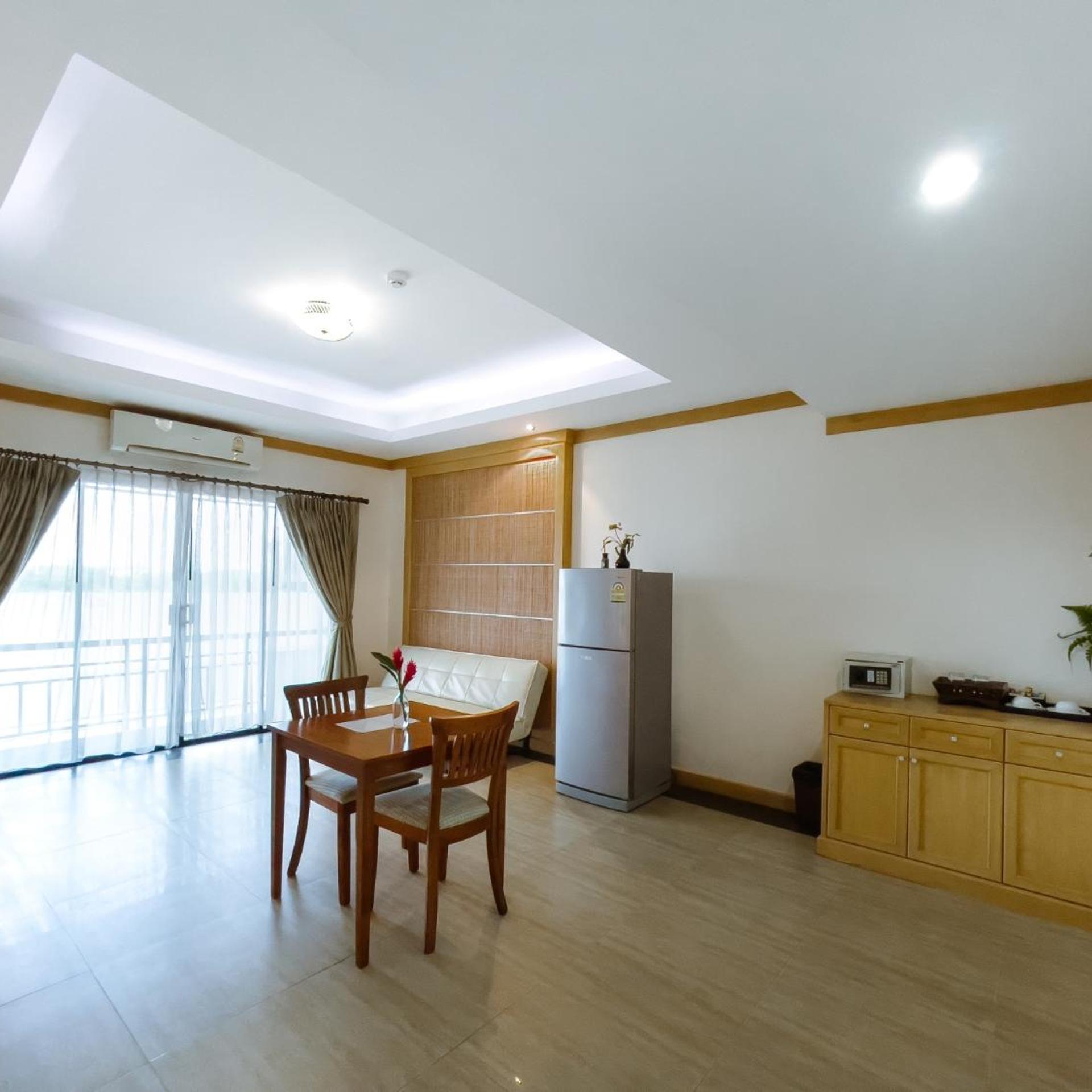 Royal Nakhara Hotel Nongkhai 32/50