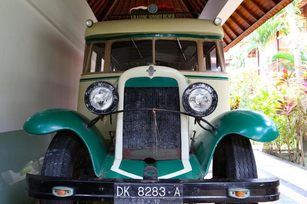 Aquarius Beach Hotel 62/64