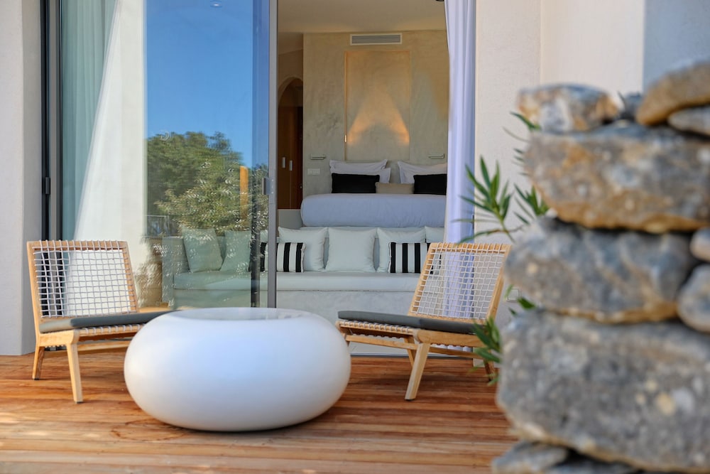Hotel Cala Di Greco 30/50