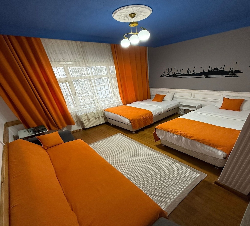 TAKSIM UNIQUE SUITES 25/73