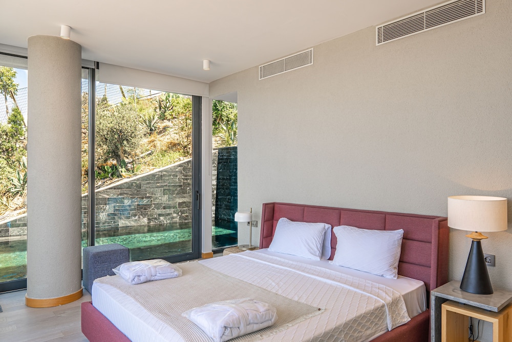 G Beyond Residences & Villas 7/50