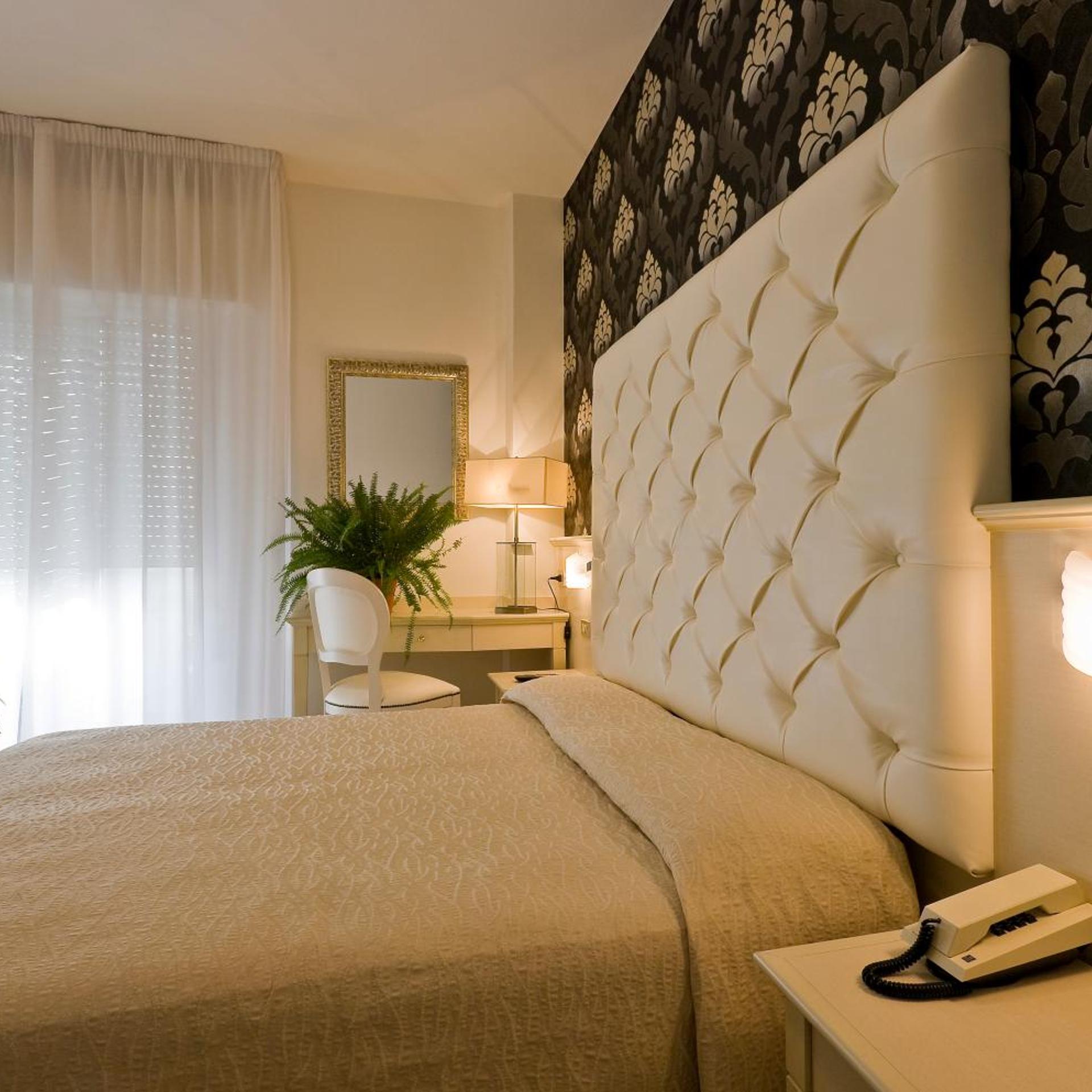 Foschi Peninsula Hotel 38/53