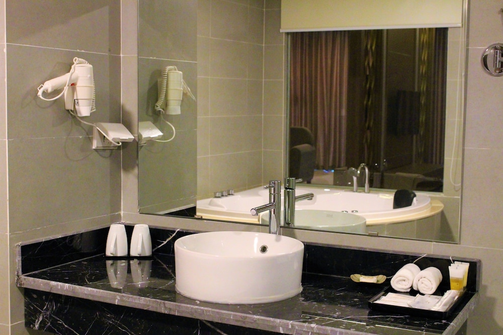 Muong Thanh Grand Tuyen Quang Hotel 43/46