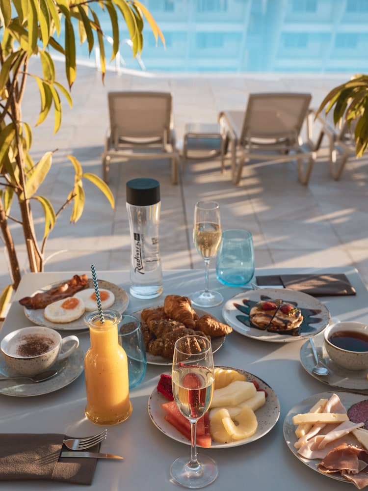Radisson Blu Resort Lanzarote Adults Only 37/50