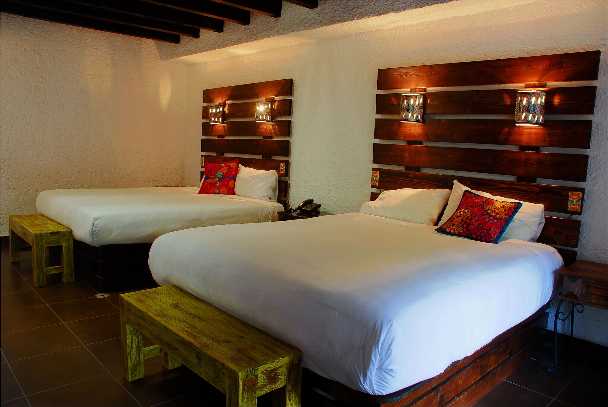 SUPERIOR, SUITE, 2 QUEEN BEDS, OCEAN FRONT