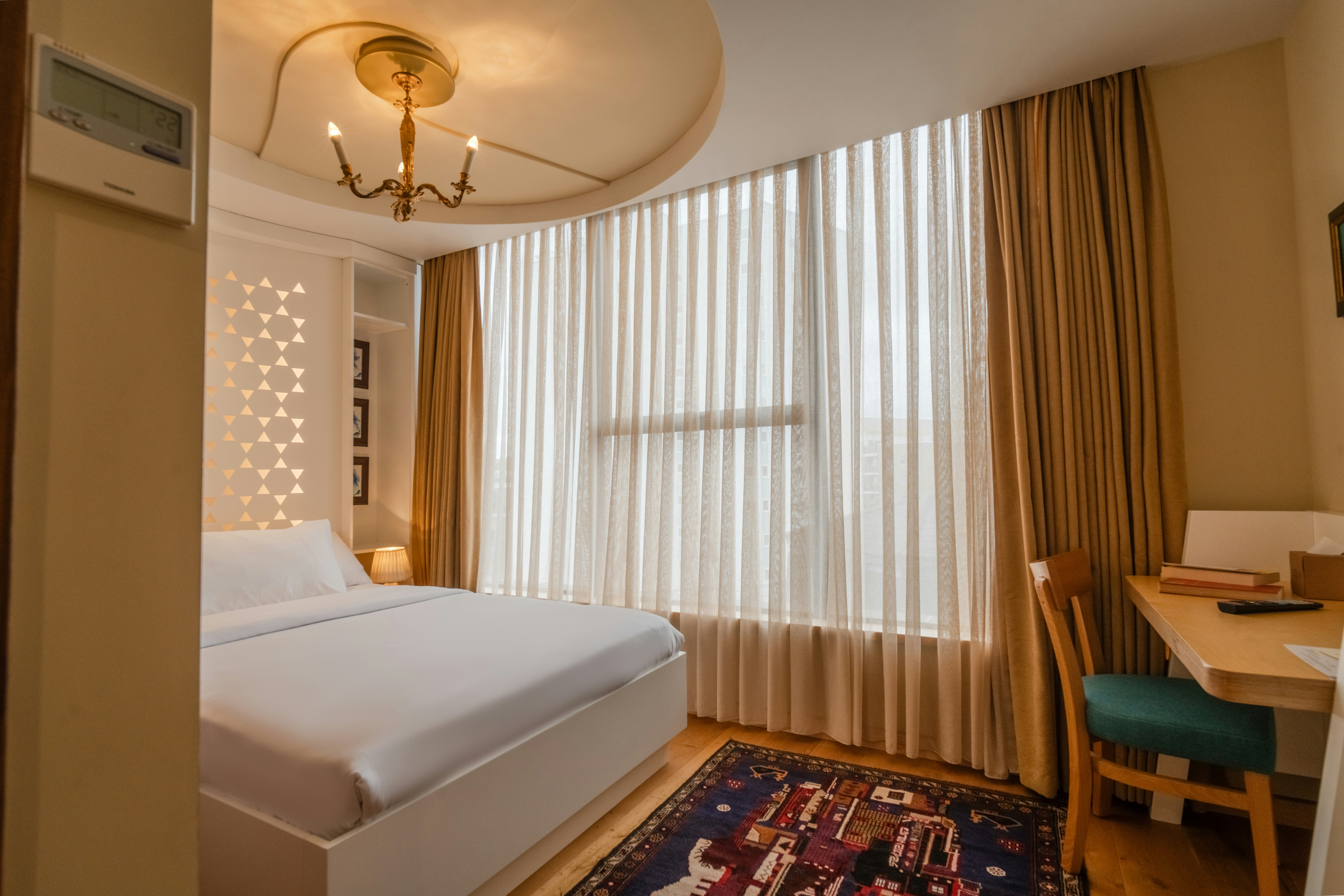 Limehouse Library Hotel 72/107