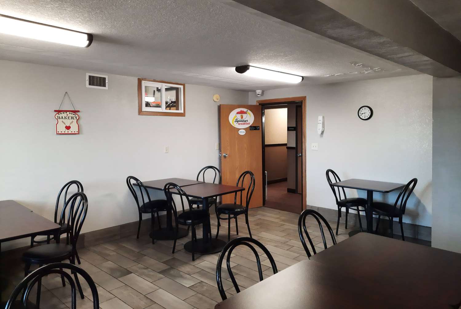 Super 8 by Wyndham Watertown 37/44
