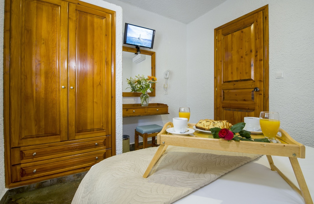 Folia Hotel Apartments 19/50