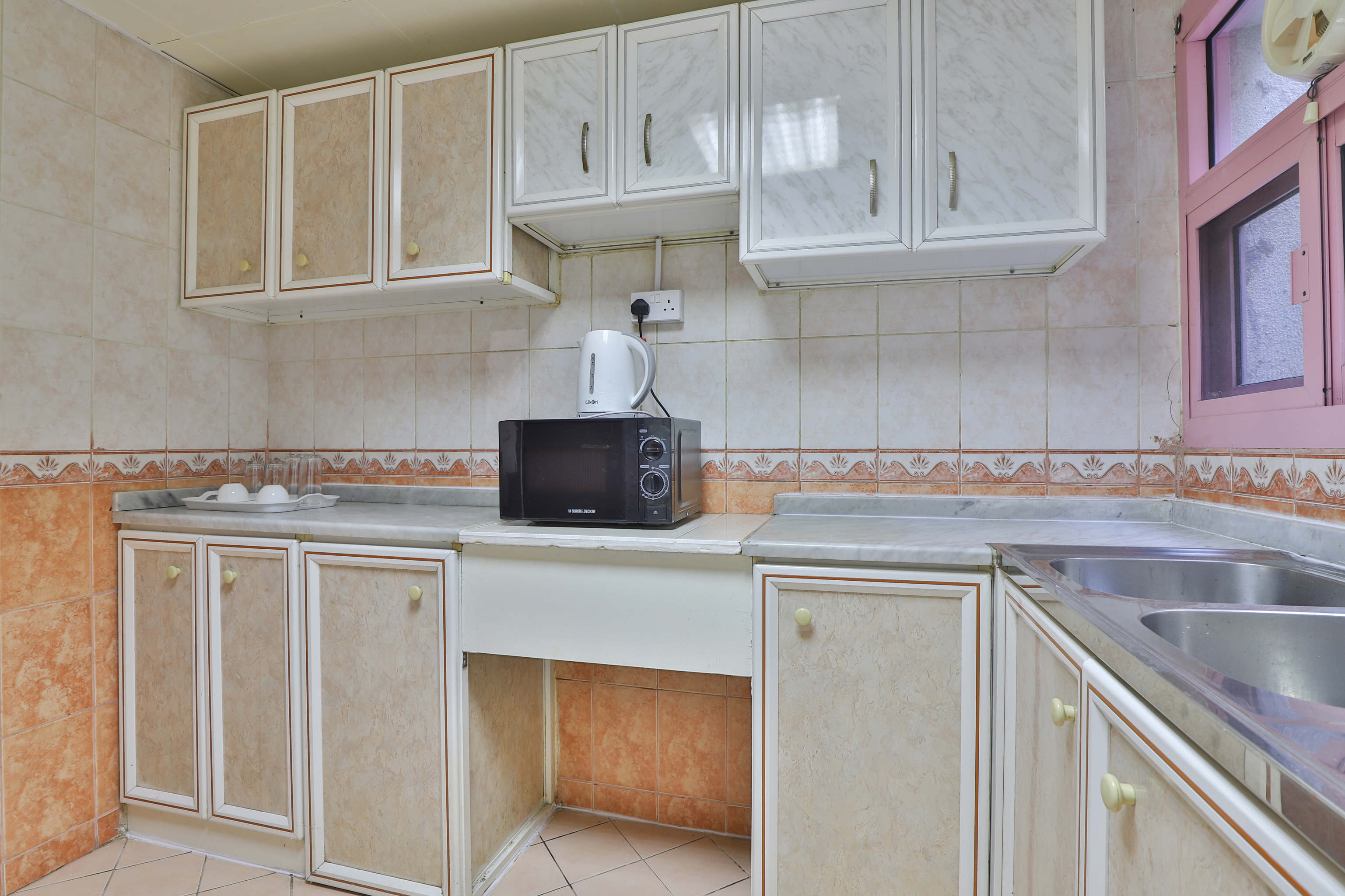 Marhaba Residence 33/33