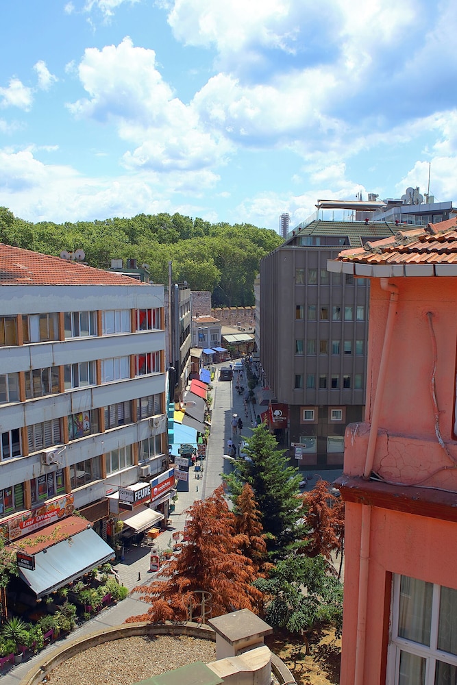 Amara Old City Hotel and Spa 5/60