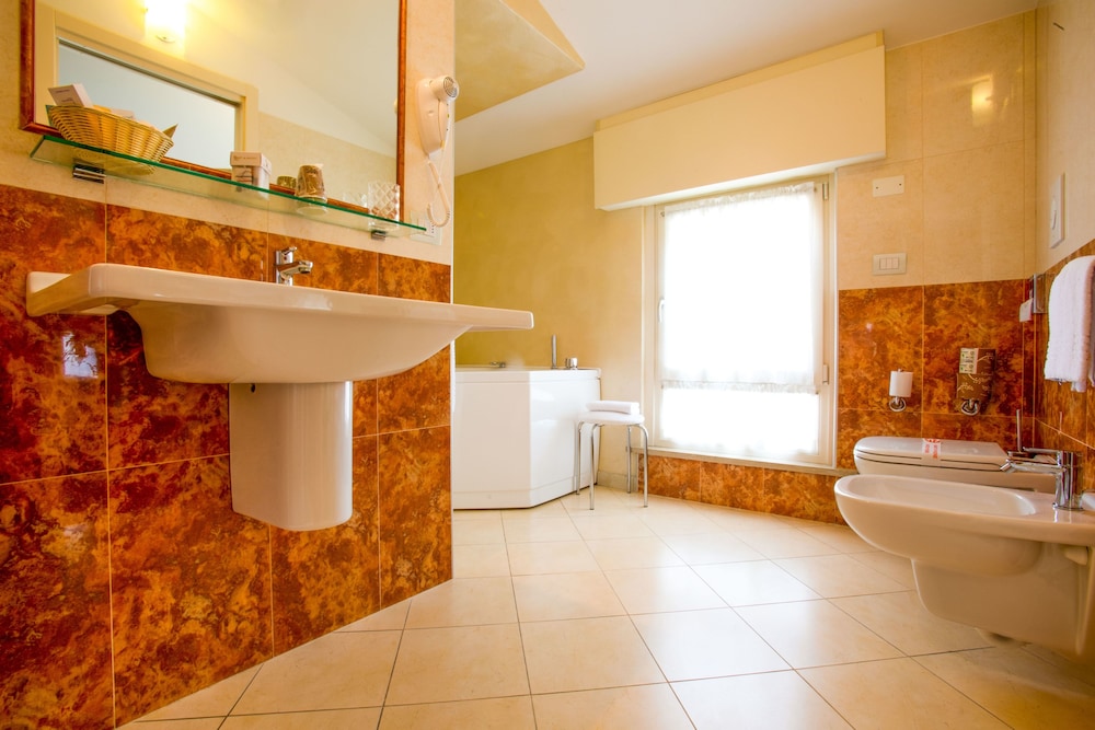 Hotel Villa Anthea 56/58