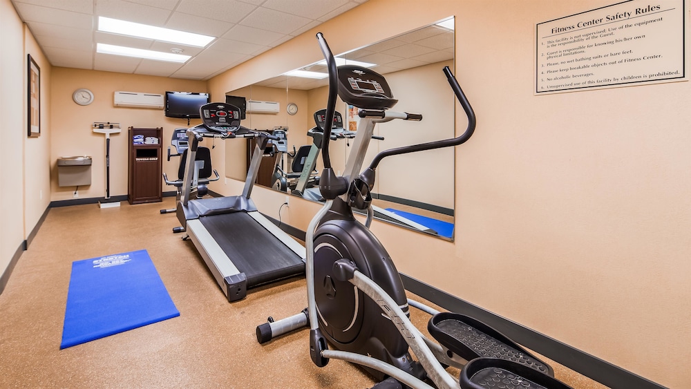 Best Western Plus Flowood Inn & Suites 24/39