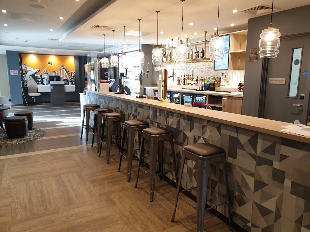 Premier Inn St Davids 24/34