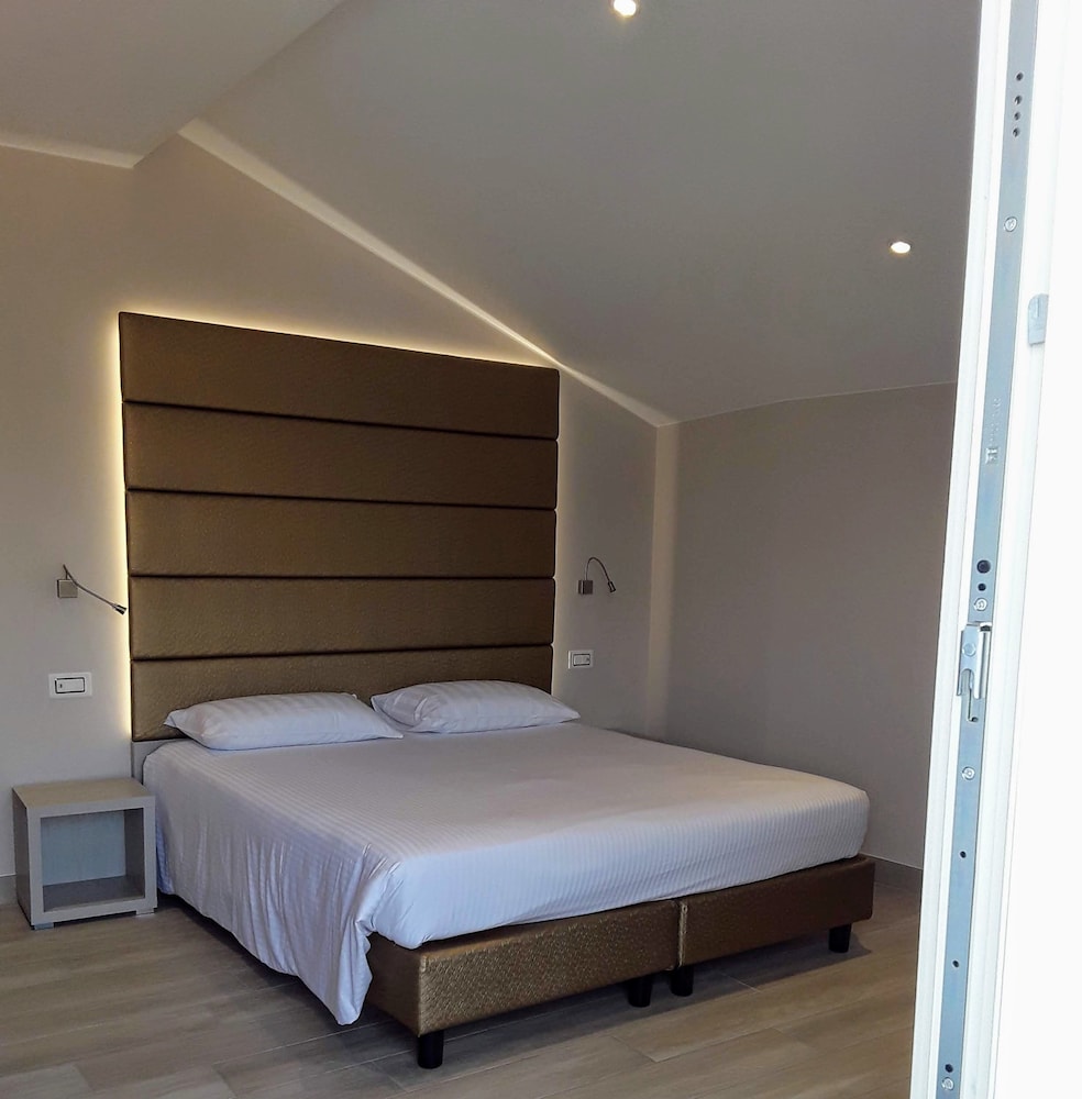 Danieli La Castellana 8/47