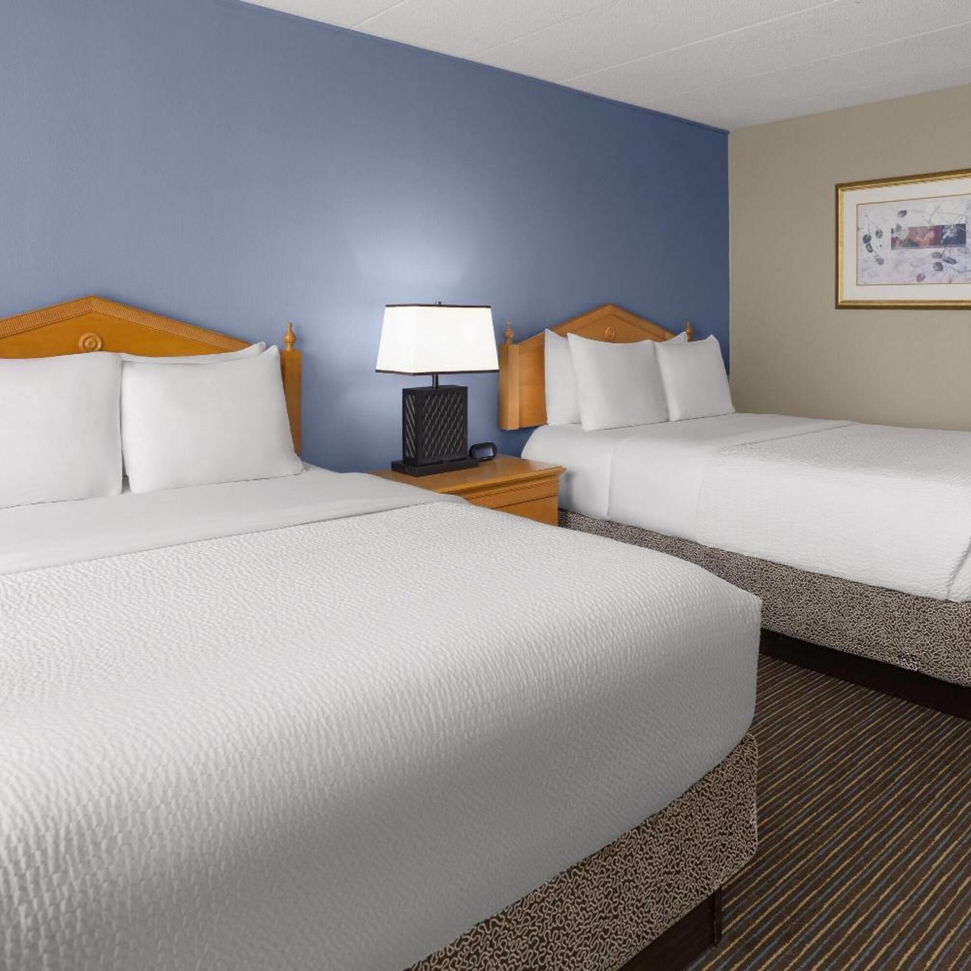 Deluxe, 2 Queen Beds