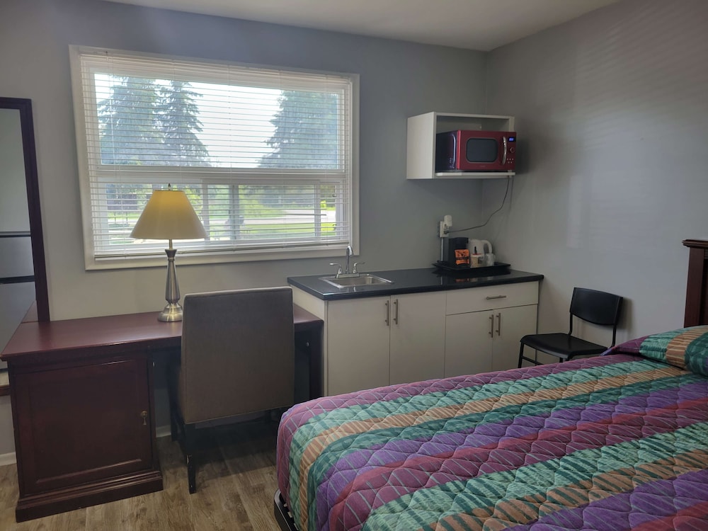 Knights Inn Cobourg 13/47